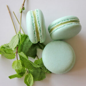 Piparmētru macarons